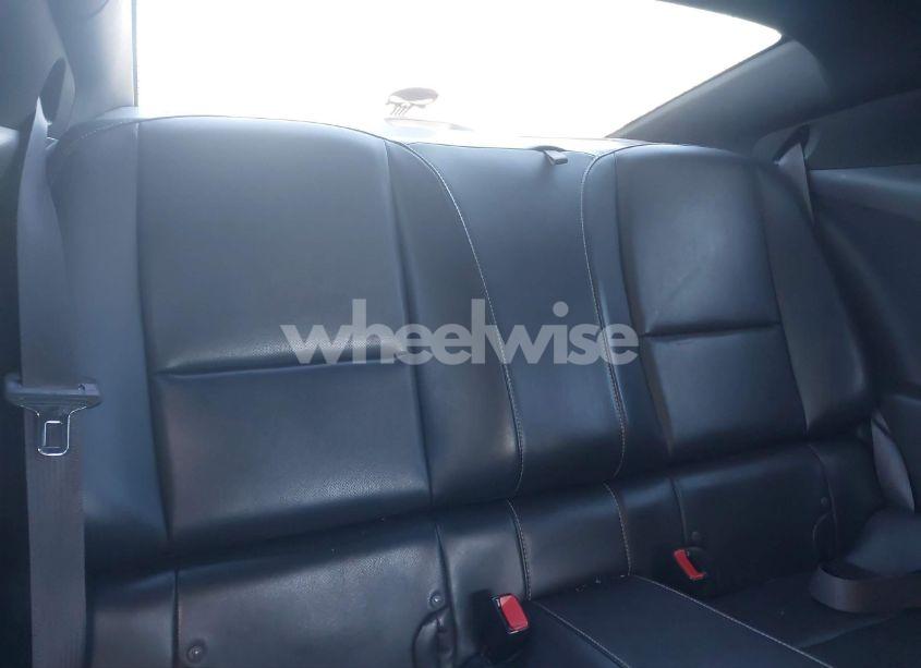 Photo 8 of 2013 Chevrolet Camaro 2LT (VIN 2G1FC1E30D9145795)