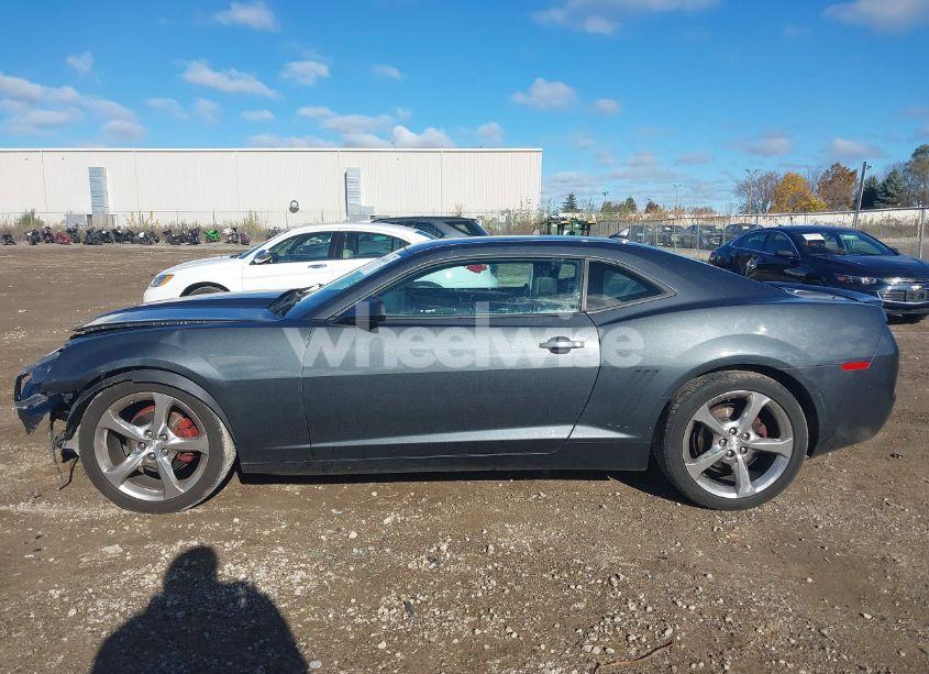 Photo 14 of 2013 Chevrolet Camaro 2LT (VIN 2G1FC1E31D9231374)