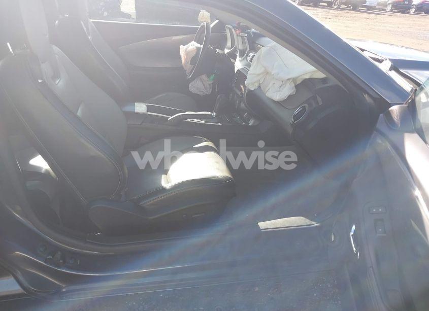 Photo 5 of 2013 Chevrolet Camaro 2LT (VIN 2G1FC1E31D9231374)