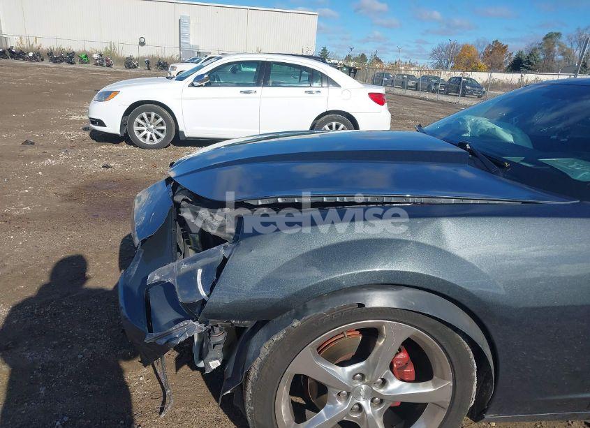 Photo 6 of 2013 Chevrolet Camaro 2LT (VIN 2G1FC1E31D9231374)