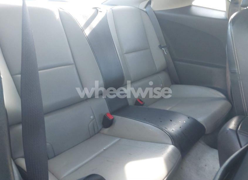 Photo 8 of 2013 Chevrolet Camaro 2LT (VIN 2G1FC1E31D9231374)