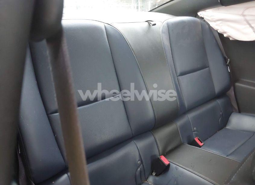 Photo 8 of 2014 Chevrolet Camaro 2LT (VIN 2G1FC1E31E9297635)