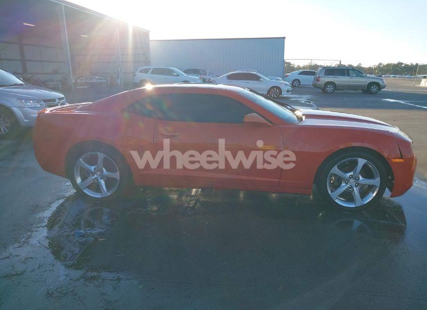 Photo 13 of 2012 Chevrolet Camaro 2LT (VIN 2G1FC1E32C9176643)