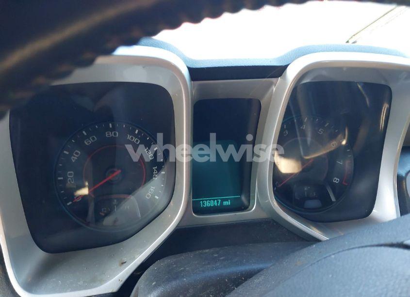 Photo 7 of 2012 Chevrolet Camaro 2LT (VIN 2G1FC1E32C9176643)