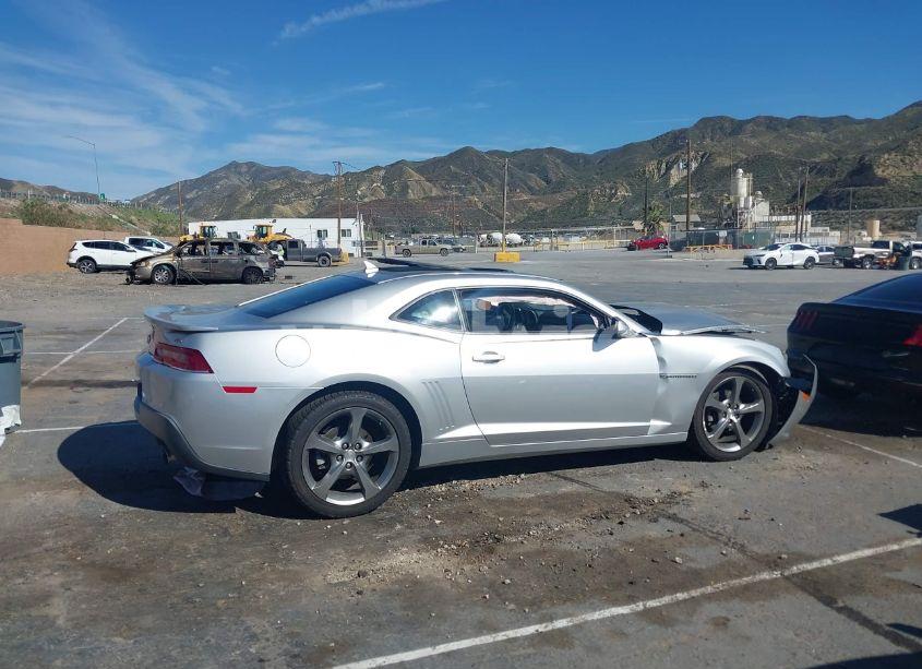 Photo 12 of 2014 Chevrolet Camaro 2LT (VIN 2G1FC1E32E9321893)