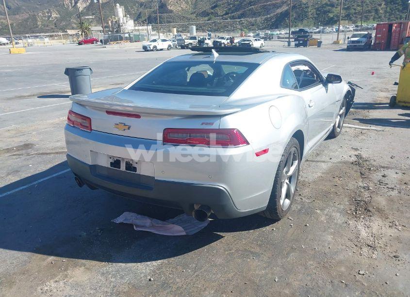 Photo 4 of 2014 Chevrolet Camaro 2LT (VIN 2G1FC1E32E9321893)