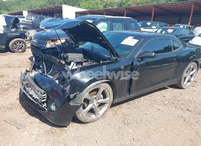 Photo 2 of 2014 Chevrolet Camaro 2LT (VIN 2G1FC1E33E9173348)