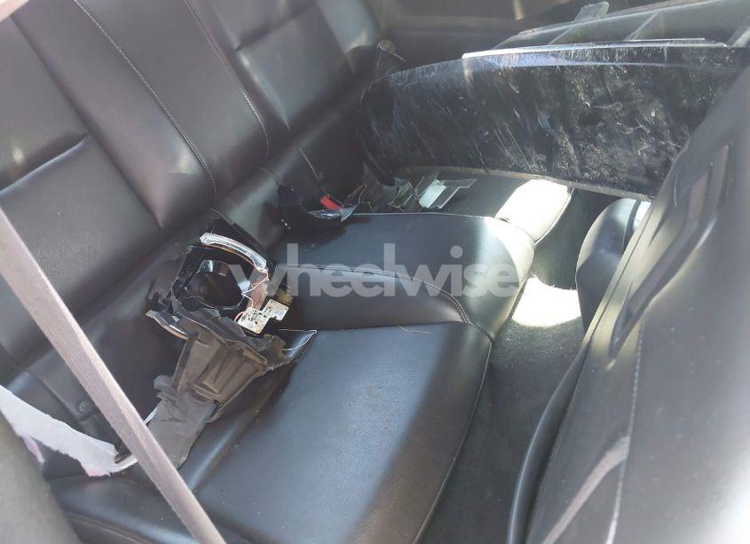 Photo 8 of 2014 Chevrolet Camaro 2LT (VIN 2G1FC1E33E9173348)