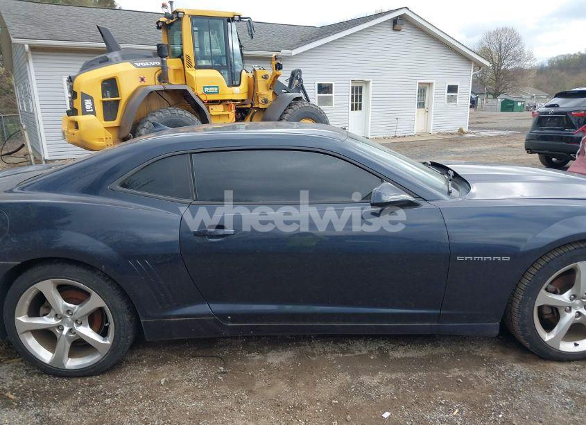 Photo 13 of 2014 Chevrolet Camaro 2LT (VIN 2G1FC1E33E9297412)
