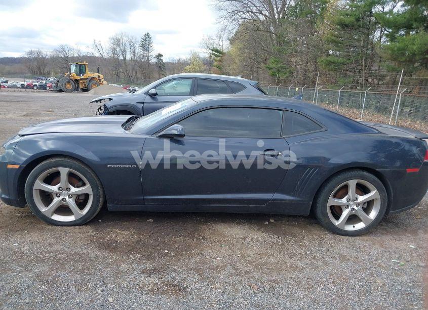 Photo 14 of 2014 Chevrolet Camaro 2LT (VIN 2G1FC1E33E9297412)