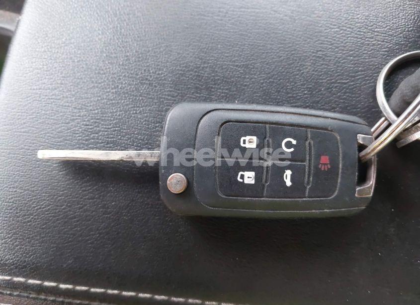 Photo 11 of 2014 Chevrolet Camaro 2LT (VIN 2G1FC1E33E9303693)