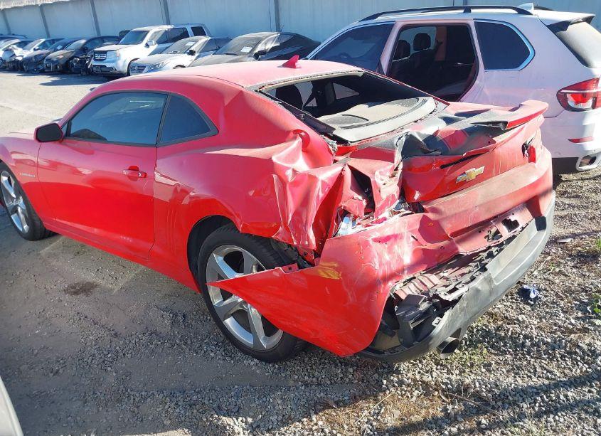 Photo 3 of 2014 Chevrolet Camaro 2LT (VIN 2G1FC1E34E9148040)