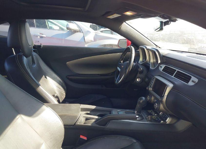 Photo 5 of 2014 Chevrolet Camaro 2LT (VIN 2G1FC1E34E9148040)