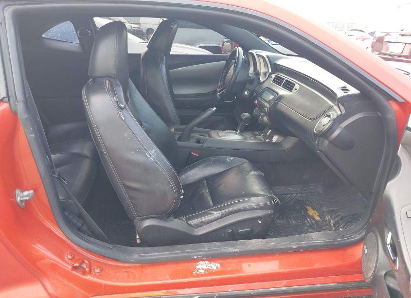 Photo 5 of 2012 Chevrolet Camaro 2LT (VIN 2G1FC1E35C9133754)