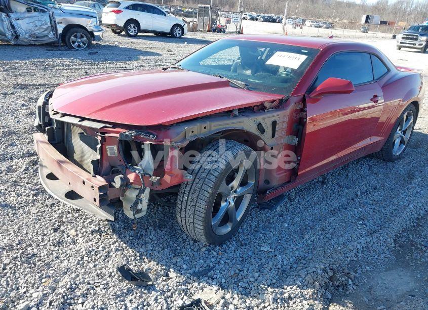 Photo 2 of 2014 Chevrolet Camaro 2LT (VIN 2G1FC1E35E9152033)