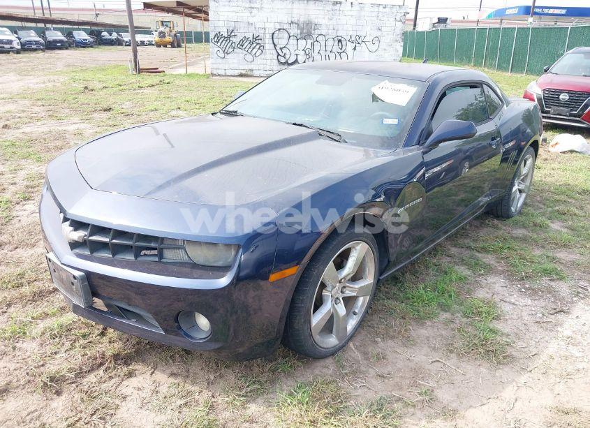 Photo 2 of 2012 Chevrolet Camaro 2LT (VIN 2G1FC1E36C9199200)