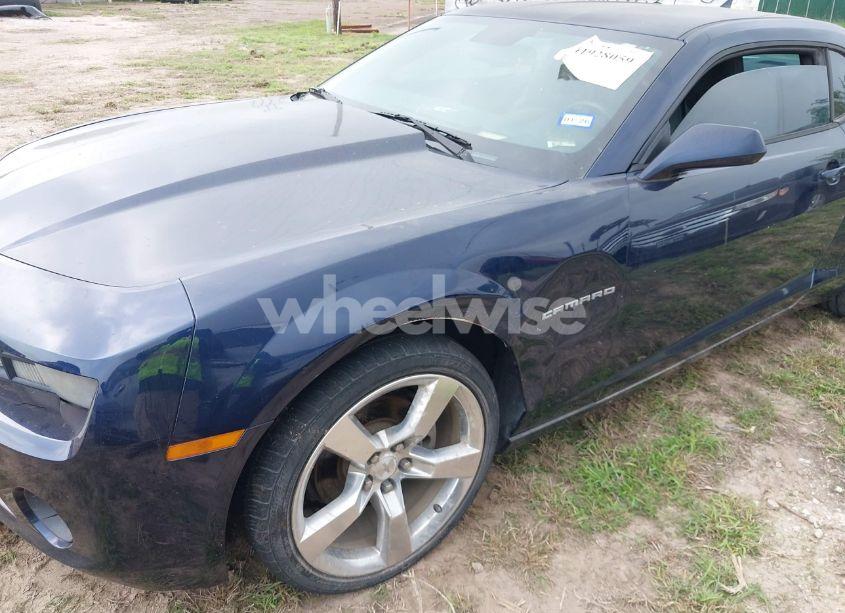 Photo 6 of 2012 Chevrolet Camaro 2LT (VIN 2G1FC1E36C9199200)