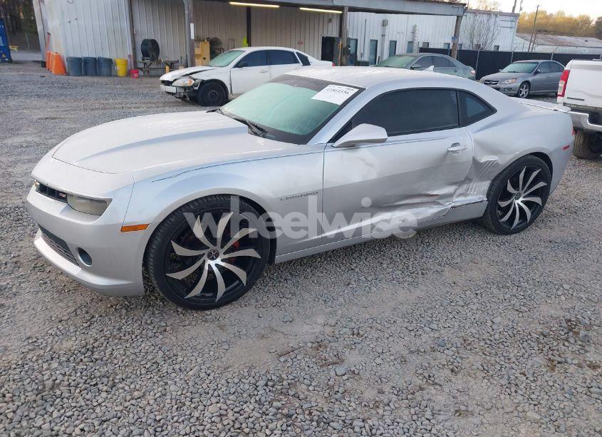 Photo 2 of 2014 Chevrolet Camaro 2LT (VIN 2G1FC1E36E9259754)