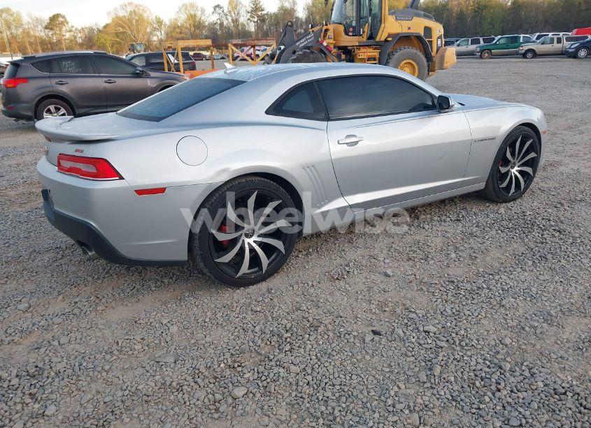 Photo 4 of 2014 Chevrolet Camaro 2LT (VIN 2G1FC1E36E9259754)