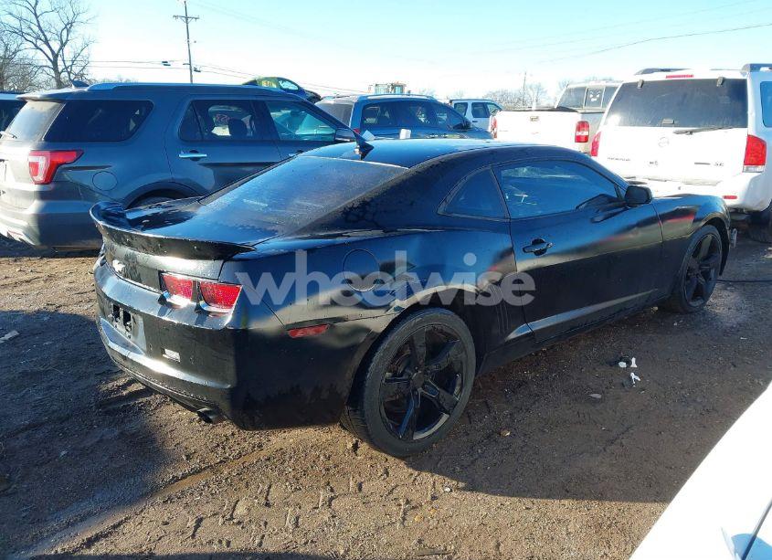 Photo 4 of 2012 Chevrolet Camaro 2LT (VIN 2G1FC1E37C9152192)