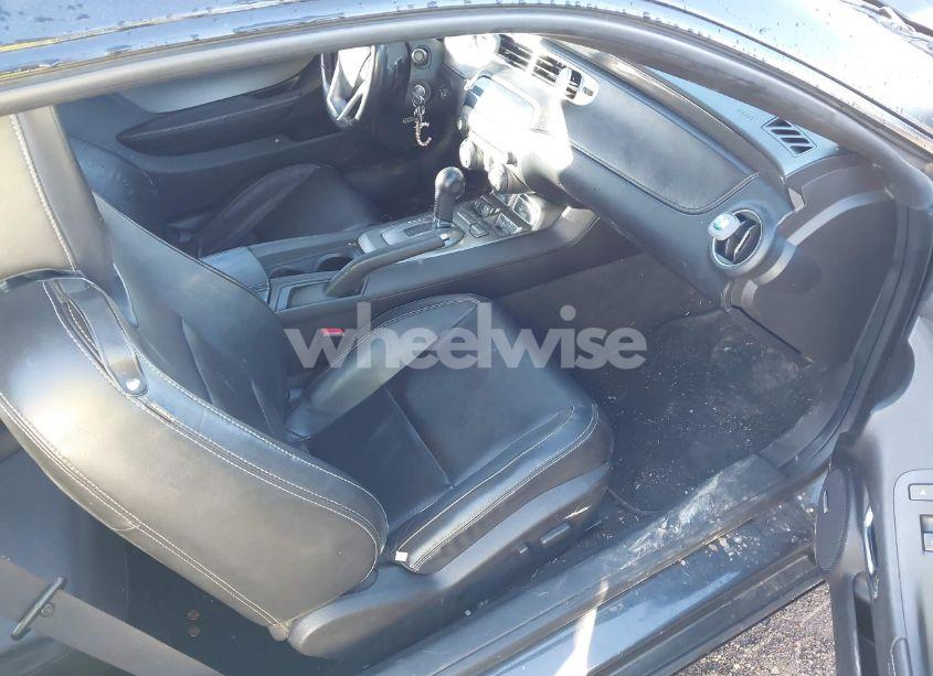 Photo 5 of 2012 Chevrolet Camaro 2LT (VIN 2G1FC1E37C9152192)