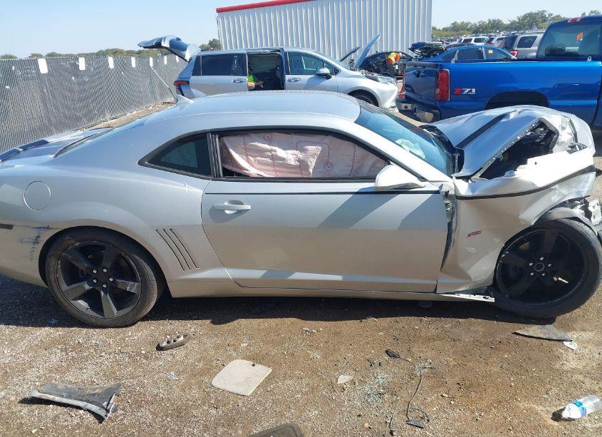 Photo 13 of 2012 Chevrolet Camaro 2LT (VIN 2G1FC1E37C9173740)