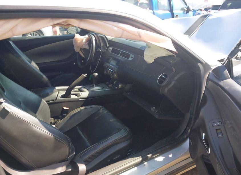 Photo 5 of 2012 Chevrolet Camaro 2LT (VIN 2G1FC1E37C9173740)