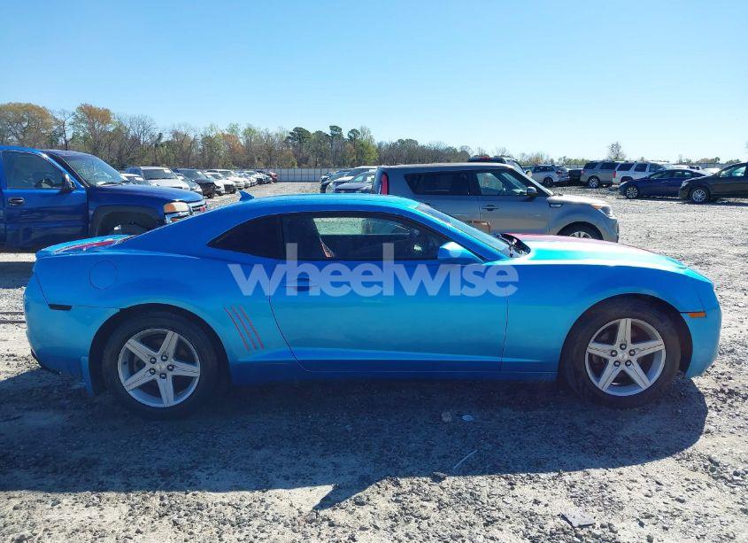 Photo 13 of 2012 Chevrolet Camaro 2LT (VIN 2G1FC1E37C9195981)