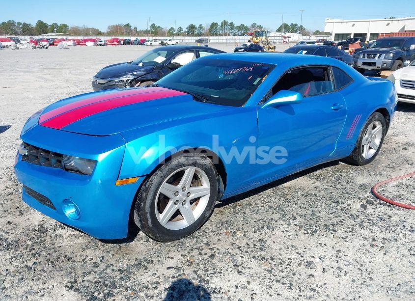 Photo 2 of 2012 Chevrolet Camaro 2LT (VIN 2G1FC1E37C9195981)