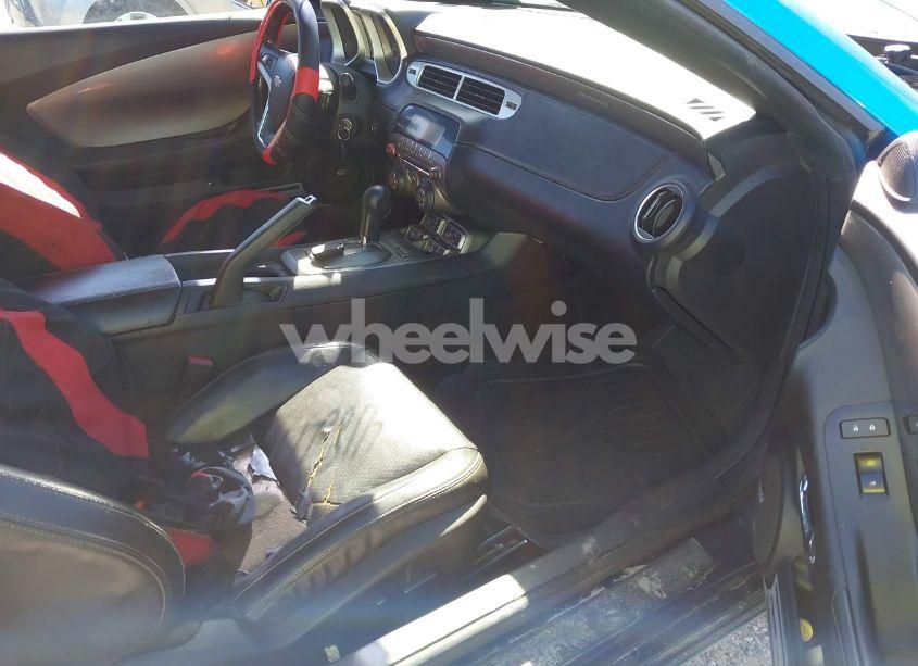 Photo 5 of 2012 Chevrolet Camaro 2LT (VIN 2G1FC1E37C9195981)