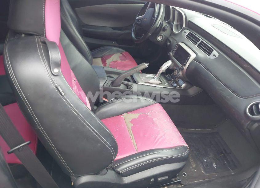 Photo 5 of 2013 Chevrolet Camaro 2LT (VIN 2G1FC1E37D9233498)