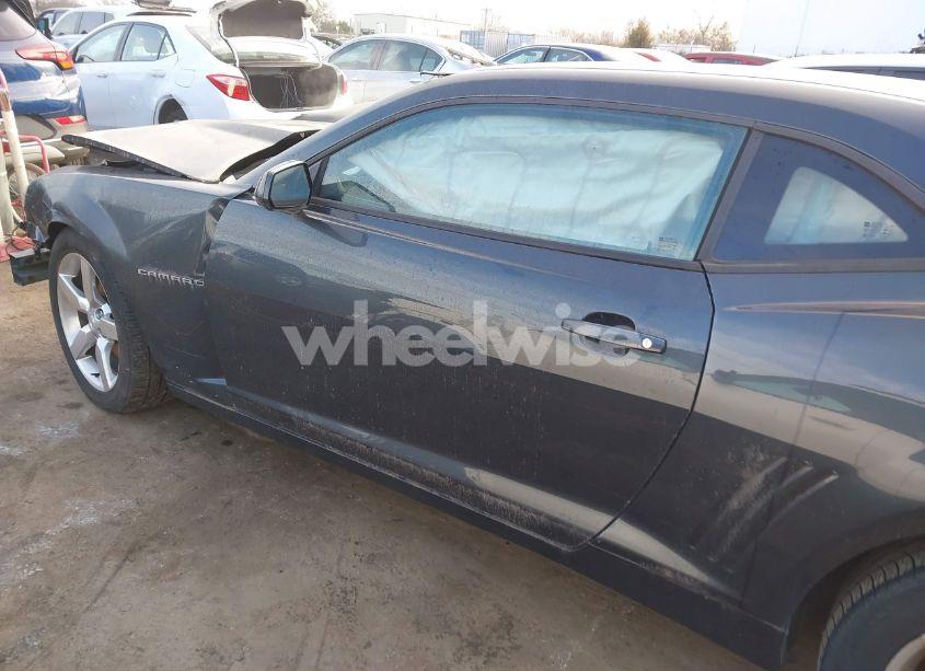 Photo 14 of 2015 Chevrolet Camaro 1LT (VIN 2G1FC1E37F9243421)