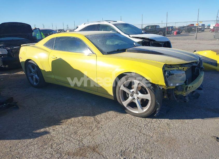 2014 Chevrolet Camaro 2LT (VIN 2G1FC1E38E9153306) main photo