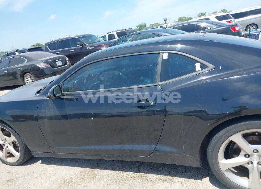 Photo 14 of 2014 Chevrolet Camaro 2LT (VIN 2G1FC1E38E9233687)