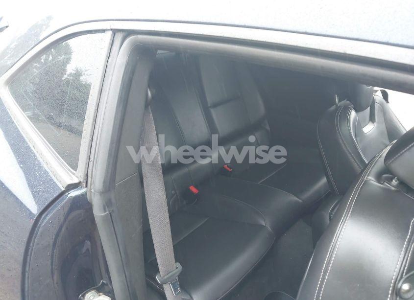 Photo 8 of 2012 Chevrolet Camaro 2LT (VIN 2G1FC1E39C9138018)