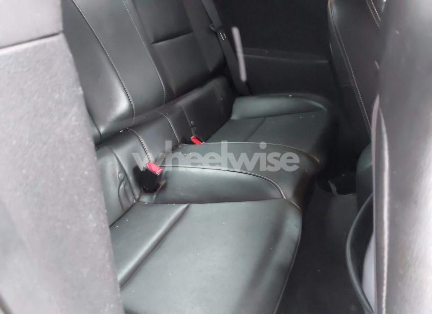 Photo 8 of 2014 Chevrolet Camaro 2LT (VIN 2G1FC1E39E9154884)