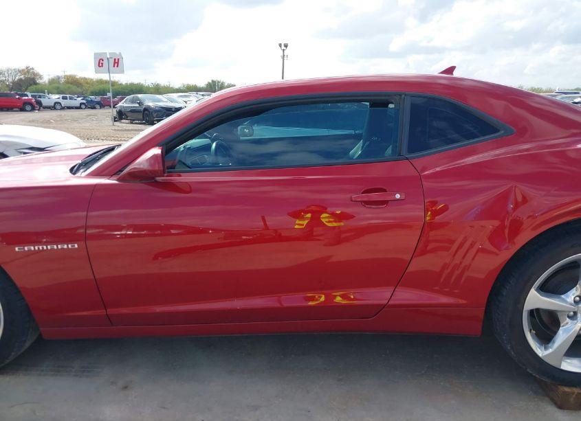 Photo 15 of 2014 Chevrolet Camaro 2LT (VIN 2G1FC1E39E9169157)