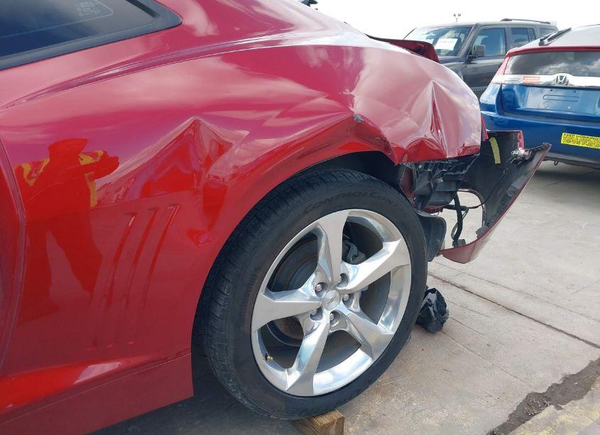 Photo 19 of 2014 Chevrolet Camaro 2LT (VIN 2G1FC1E39E9169157)