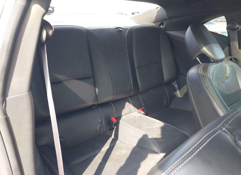 Photo 8 of 2014 Chevrolet Camaro 2LT (VIN 2G1FC1E39E9169157)