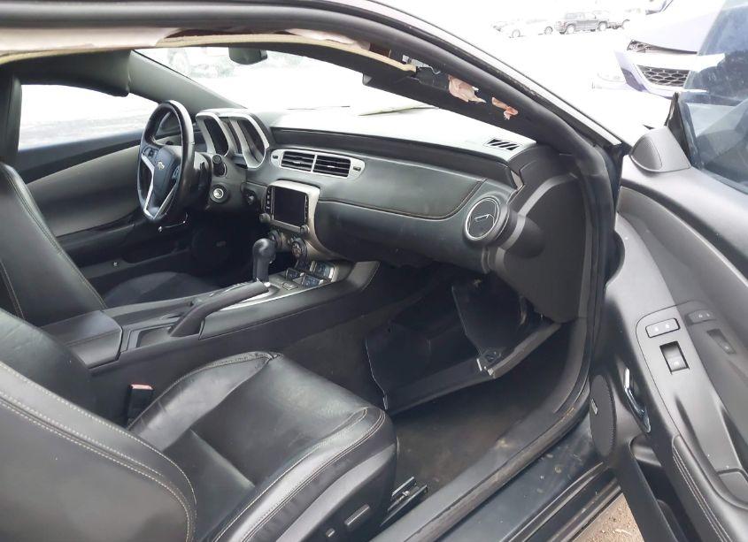 Photo 5 of 2014 Chevrolet Camaro 2LT (VIN 2G1FC1E39E9189151)