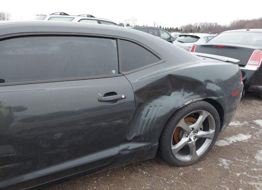 Photo 6 of 2014 Chevrolet Camaro 2LT (VIN 2G1FC1E39E9189151)