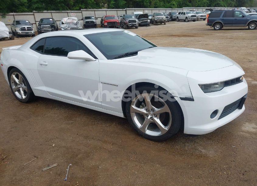 2014 Chevrolet Camaro 2LT (VIN 2G1FC1E39E9245413) main photo