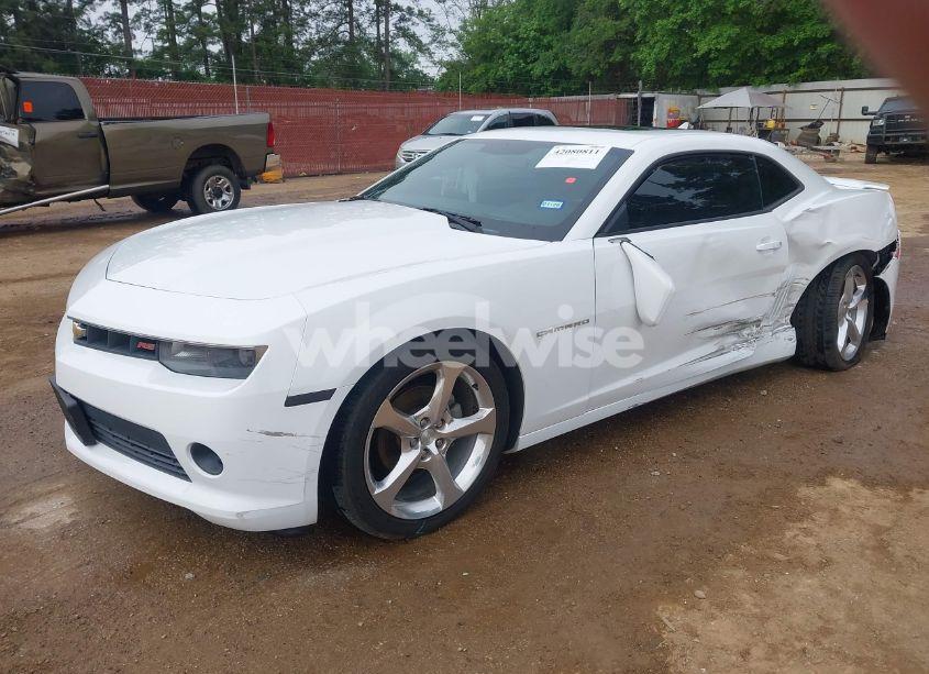 Photo 2 of 2014 Chevrolet Camaro 2LT (VIN 2G1FC1E39E9245413)