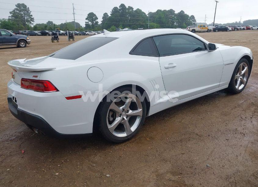 Photo 4 of 2014 Chevrolet Camaro 2LT (VIN 2G1FC1E39E9245413)