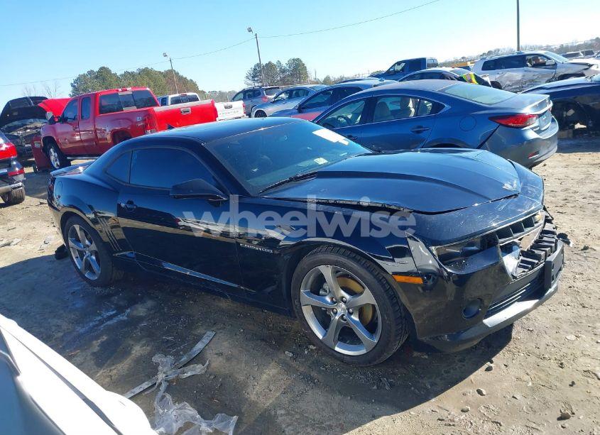 Photo 13 of 2014 Chevrolet Camaro 2LT (VIN 2G1FC1E39E9317517)