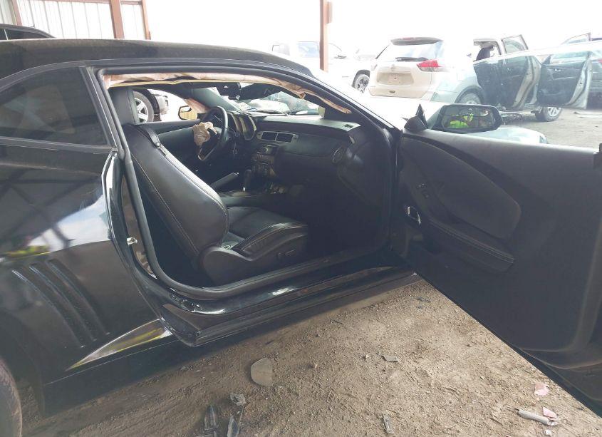 Photo 5 of 2012 Chevrolet Camaro 2LT (VIN 2G1FC1E3XC9194789)