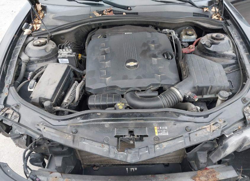 Photo 10 of 2013 Chevrolet Camaro 2LT (VIN 2G1FC1E3XD9179985)