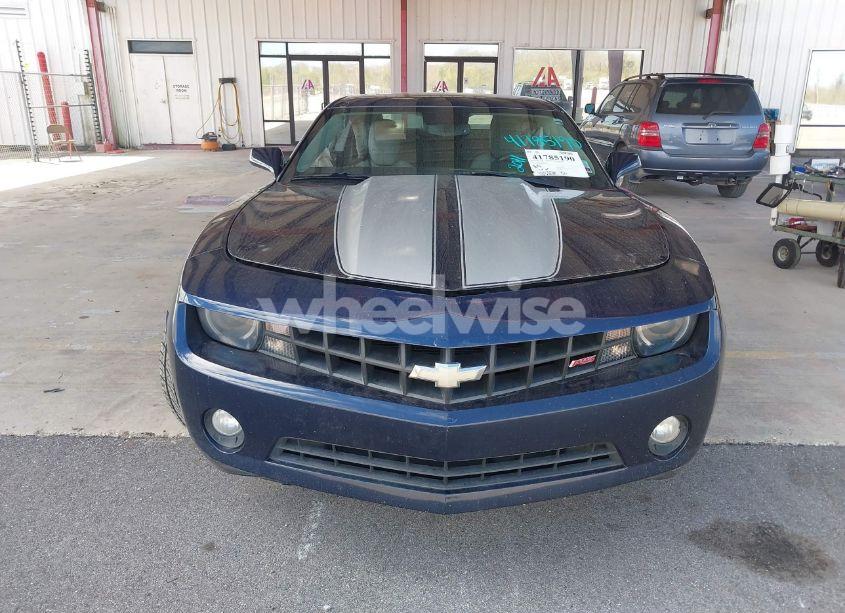 Photo 12 of 2011 Chevrolet Camaro 2LT (VIN 2G1FC1ED0B9111815)