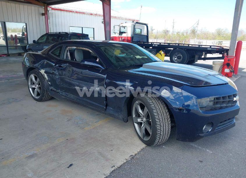Photo 6 of 2011 Chevrolet Camaro 2LT (VIN 2G1FC1ED0B9111815)