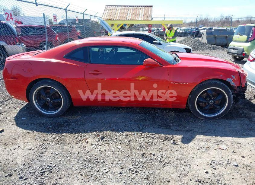 Photo 14 of 2011 Chevrolet Camaro 2LT (VIN 2G1FC1ED0B9120319)